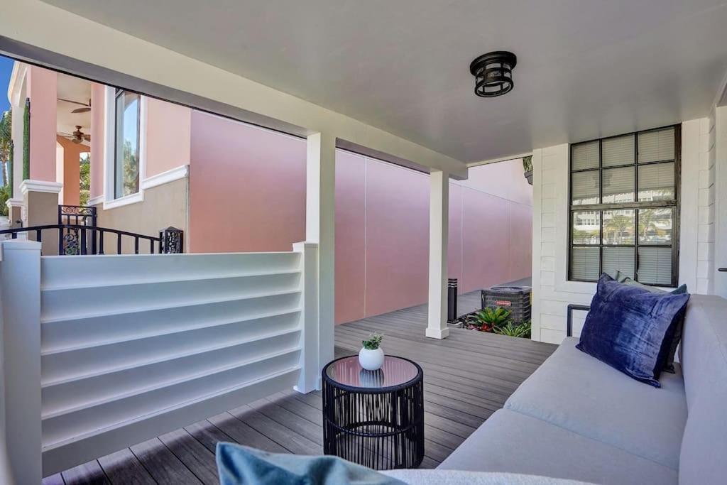 Hollywood Apartments Host By Beenomad Kültér fotó